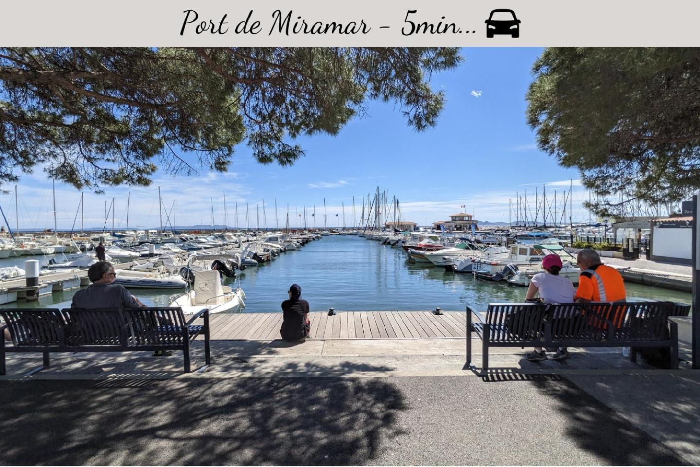 Netflix - Lit Queen Size - Terrasse Plein Sud - Climatisation - 2'Centre-Ville - 6'Mer - Parking Prive - 56M2 - L'Olivine - Offre Speciale La Londe-les-Maures Luaran gambar